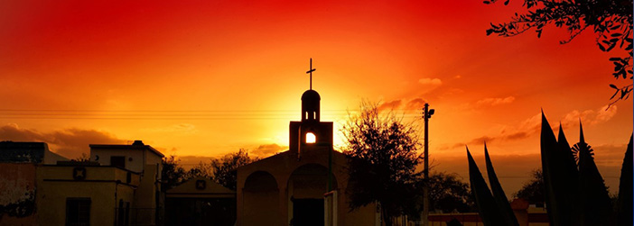 transmissao de culto ao vivo para igrejas por do sol atras de igreja