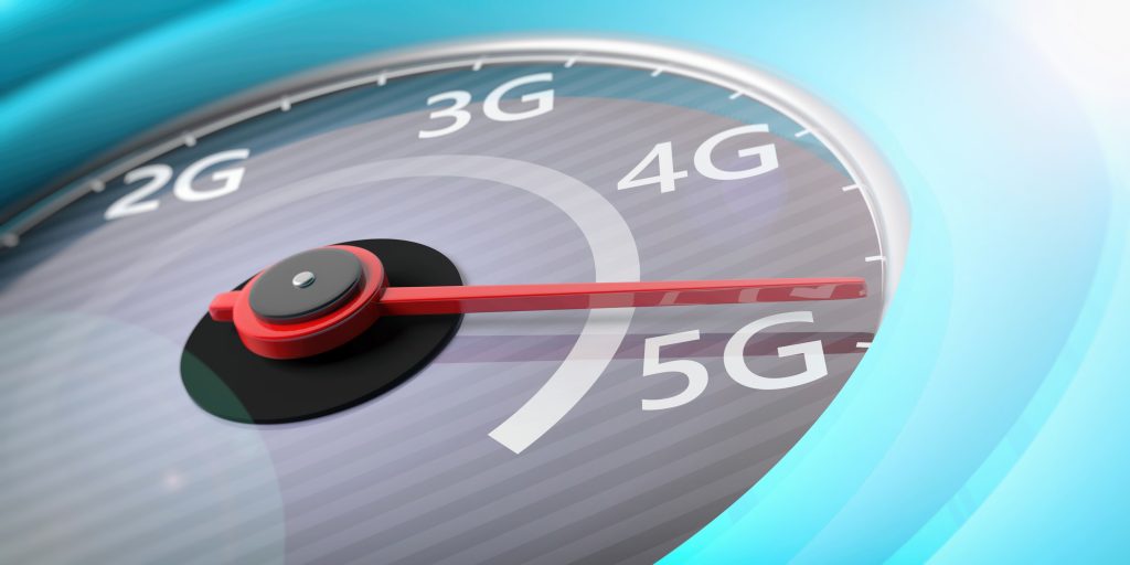 novas-tecnologias-relogio-ponteiro-marcando-internet-5G